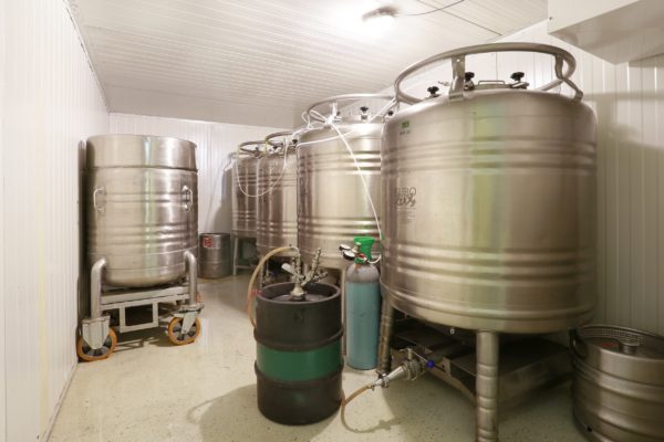 Lagertanks der verschiedenen Biersorten